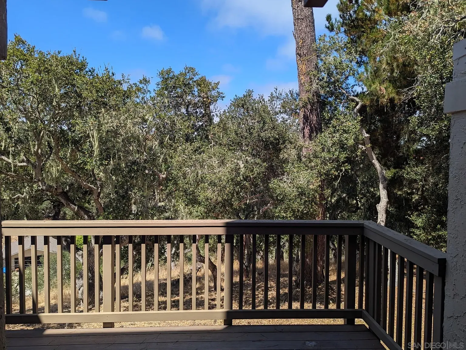 2 bed, 2.5 bath, 1388 sqft, $3,200 — Photo 2