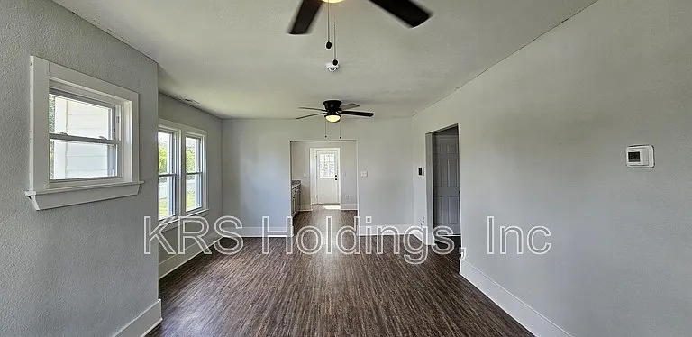 515 Powhatan Pkwy — Photo 4