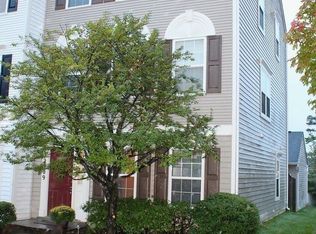 22909 Regent Ter, Sterling, VA 20166