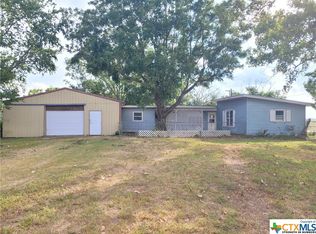 2285 Fm 236, Victoria, TX 77905