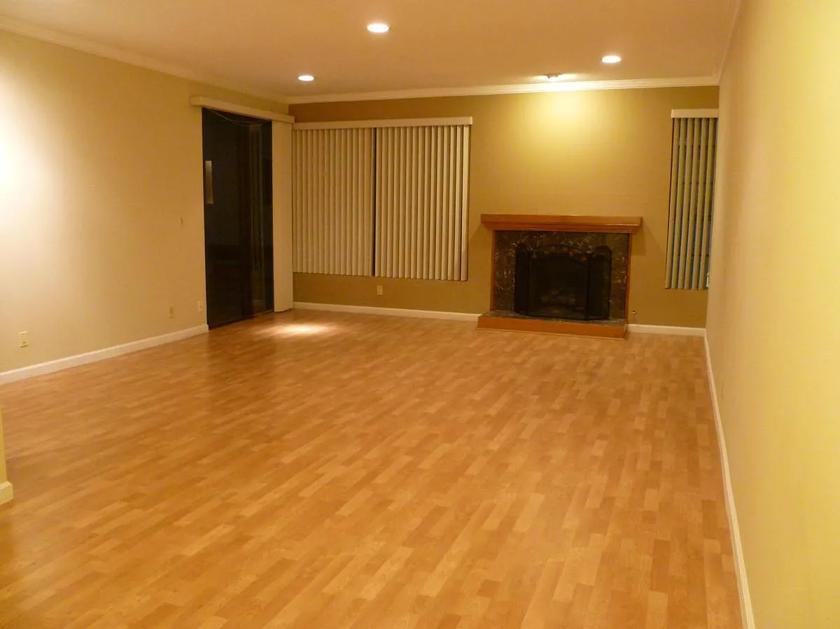 2 bed, 2.5 bath, 1564 sqft, $3,800 — Photo 4