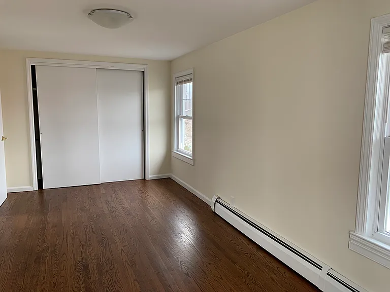 24 Hall Ave — Photo 18