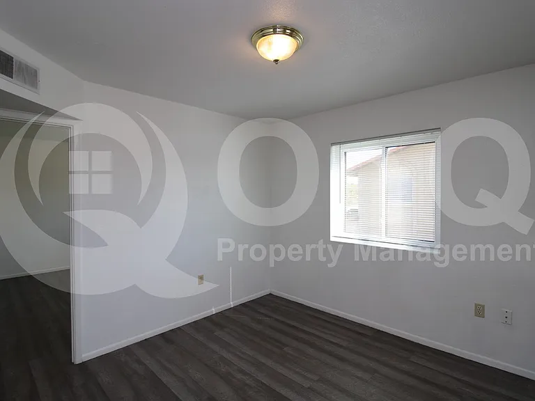 3102 E Cicero St #202 — Photo 6