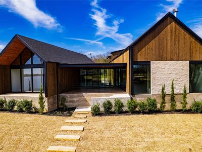 118 Meandering Way, Mabank, TX, 75156