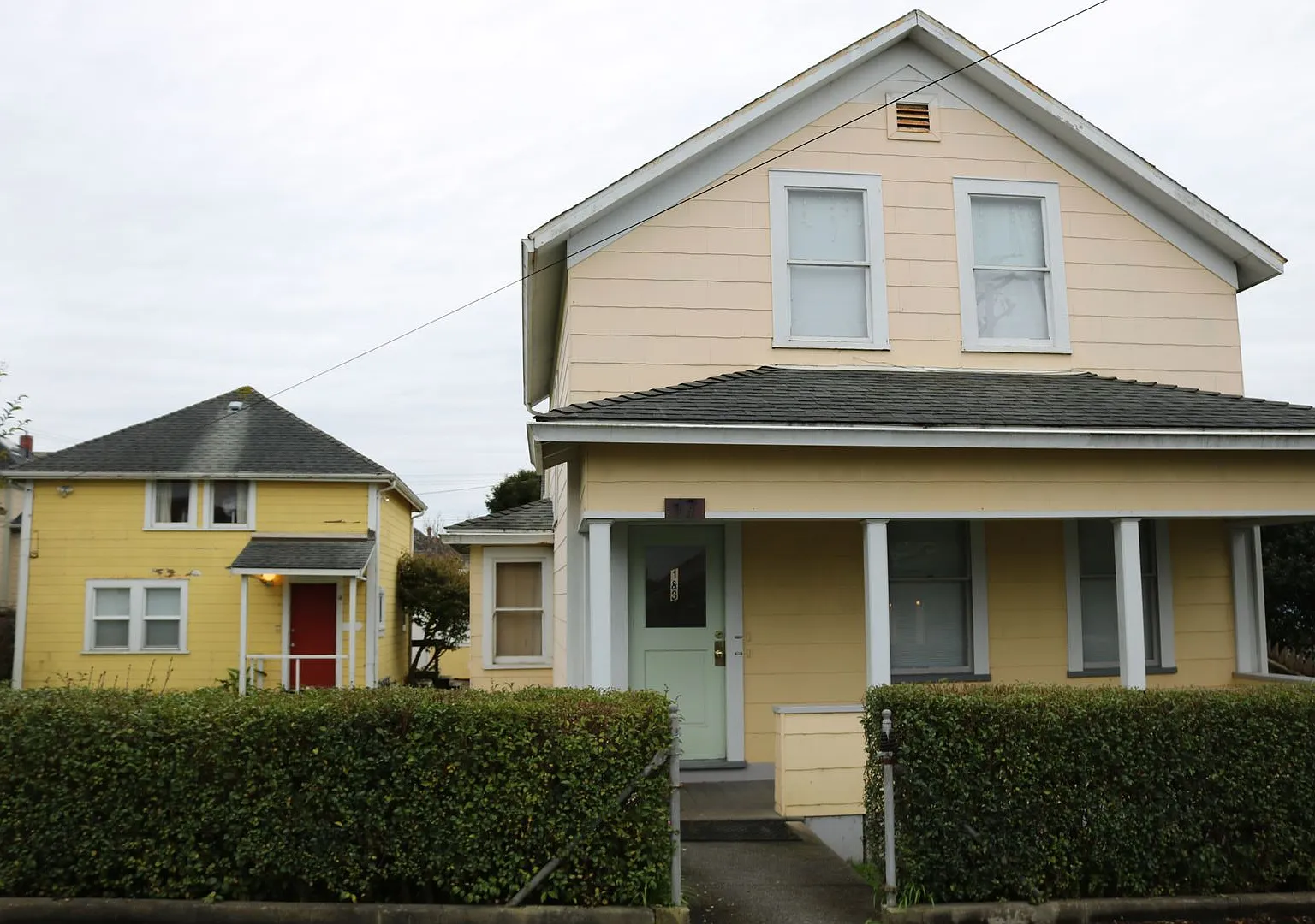 W Washington ST — Photo 1
