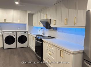 62 Willow St, Markham, ON L6E 0W1