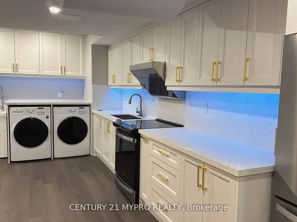 62 Willow St #Basement, Markham, ON L6E 0W1