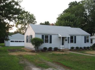 14 Edgemont Dr, Hampton, VA 23666