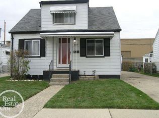 6835 Lozier Ave, Warren, MI 48091