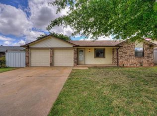 8404 Rayburn Ave, Oklahoma City, OK 73149
