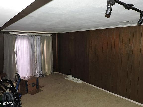 4th image of 75 Watkins Park Dr #38