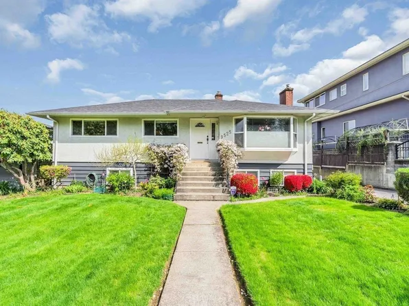 9525 Sullivan St, Burnaby, BC V3J 1H8