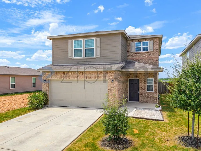 7231 Tradinghouse Ln — Photo 2