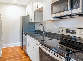 215 E Chestnut St #303, Asheville, NC 28801