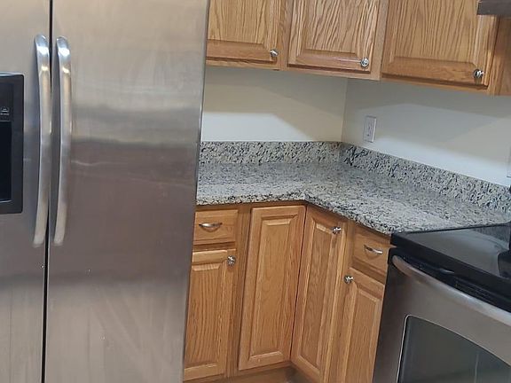3rd image of 266 S Lexington Ave Unit 1