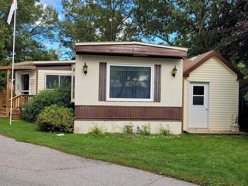 1st image of 9839 Lakeshore Rd #5