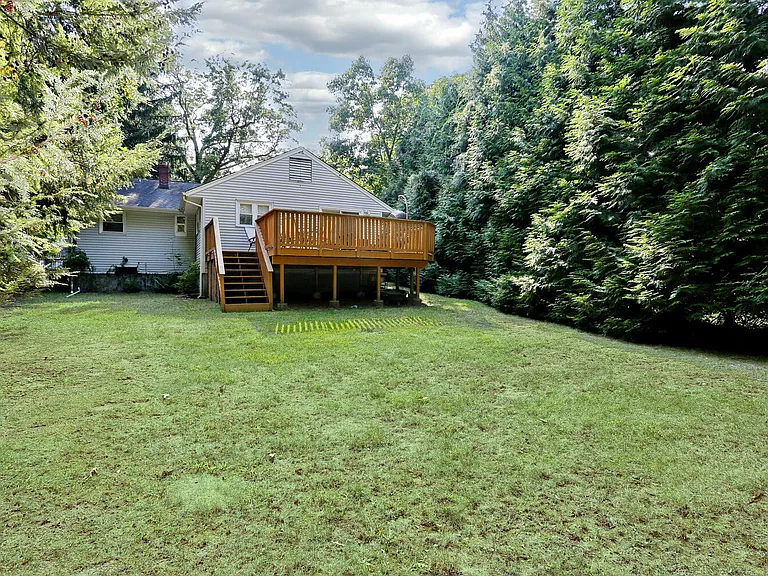 11 Evans Rd — Photo 25
