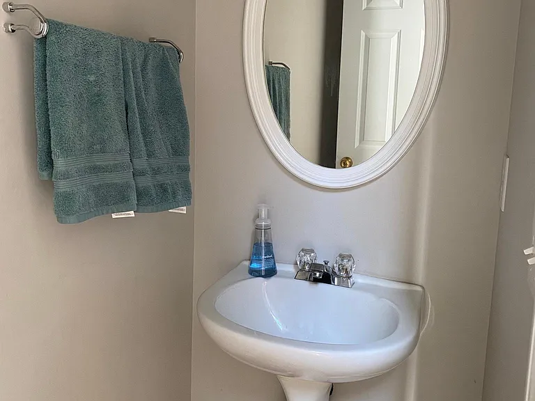2689 McGuire Dr NW — Photo 5
