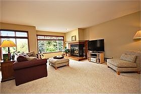 1st image of 12027 15th Ave NE APT 202