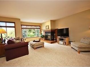 12027 15th Ave NE APT 202, Seattle, WA 98125
