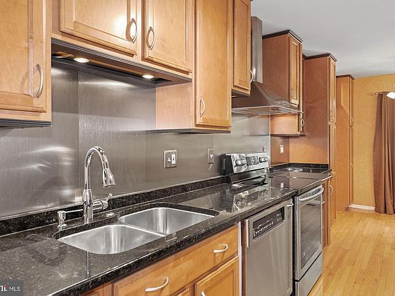 4th image of 11766 Carriage House Dr #47
