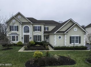 25563 Dapper Ct, Chantilly, VA 20152