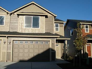 1st image of 2301 NE 114th Ct