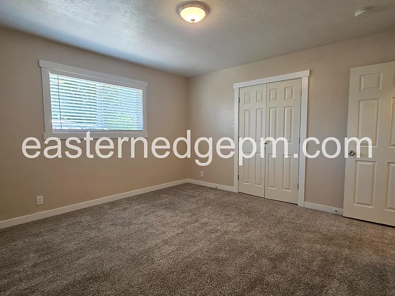 650 NW 6th St #652 — Photo 11