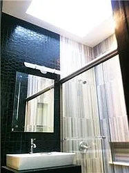 Rented by R New York