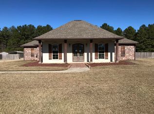 129 Eagle Point Rd, Leesville, LA 71446