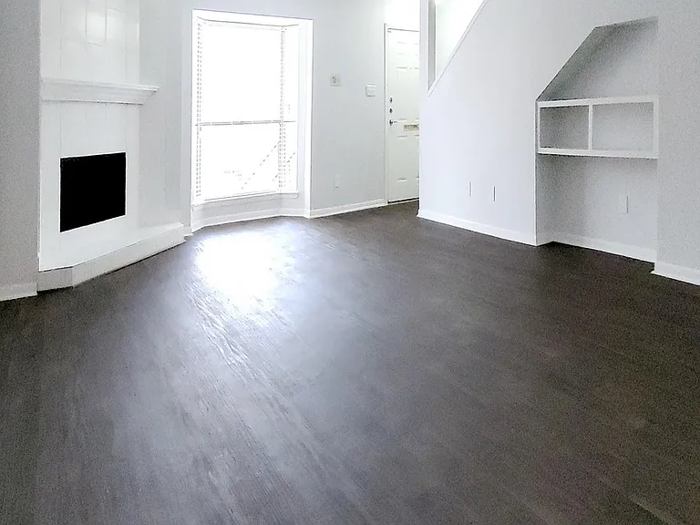 2202-K08 Place Rebecca Ln — Photo 5