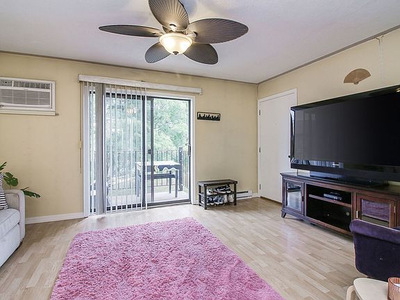 2nd image of 134 Klein Creek Ct APT 6F