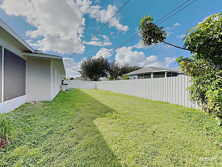 4215 SW Jarmer Rd — Photo 19