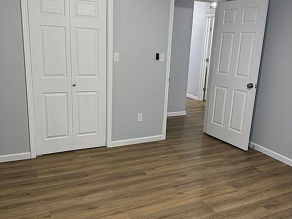 5th image of 4618 S Ong St