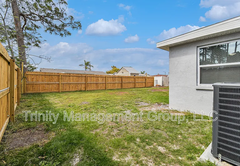 10033 Brunswick Ln #2 — Photo 16
