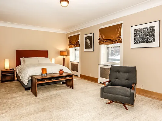 Sold by Sotheby's International Realty | media 18