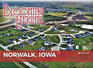 2116 Crabapple Dr, Norwalk, IA 50211