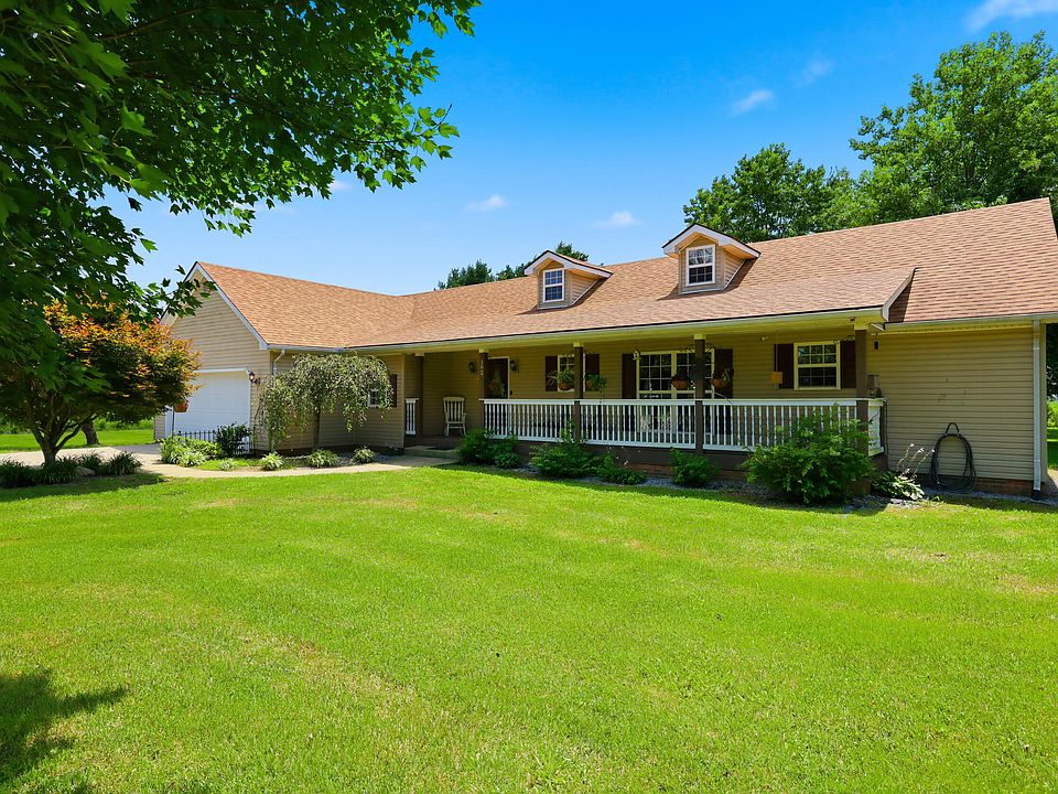 1st image of 192 Evergreen Cir