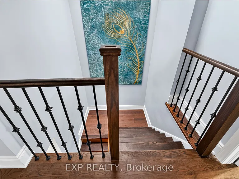 5896 Chorley Pl #UPPER — Photo 16