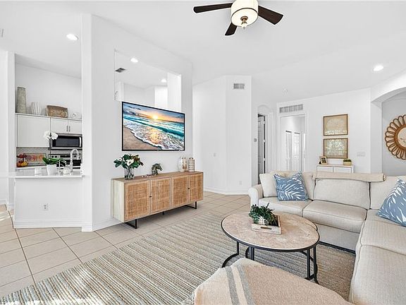 4th image of 21271 Pelican Sound DR #202