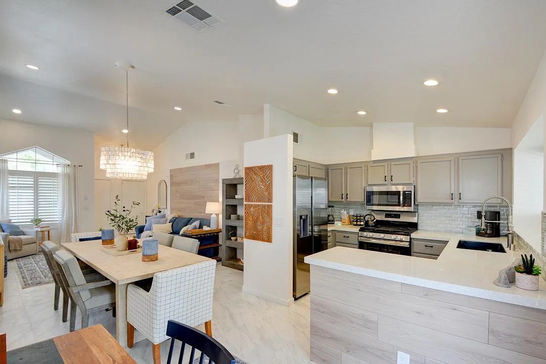 8325 Shark Tank Ct — Photo 1