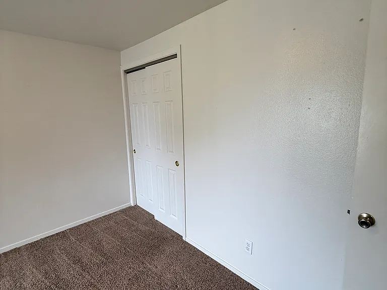 719 E Sherman Ave #3 — Photo 6