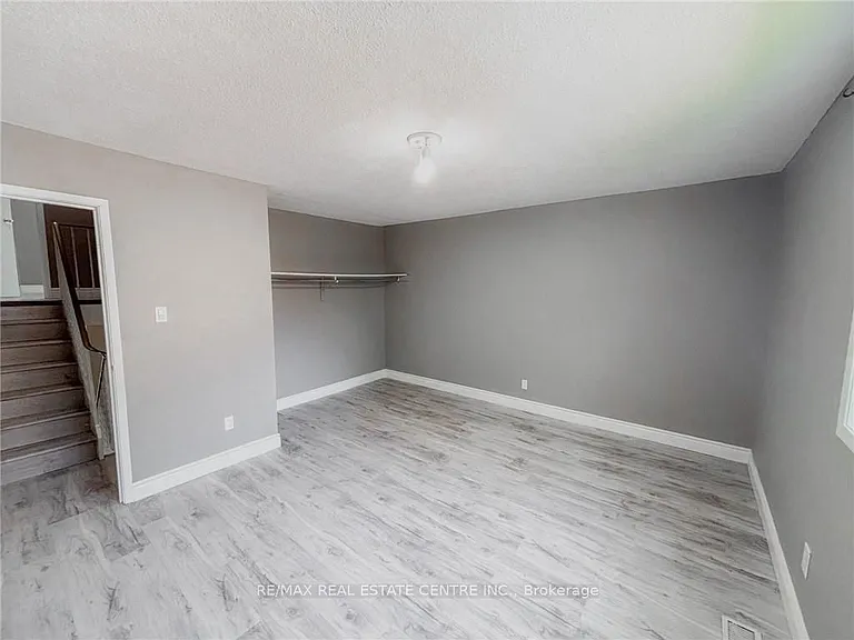 222 Harvard Pl #G — Photo 21