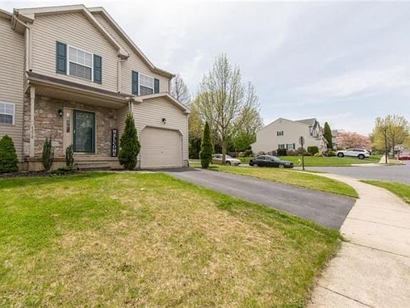2nd image of 4278 Bedford Dr