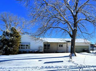 109 W 8th St, Julesburg, CO 80737