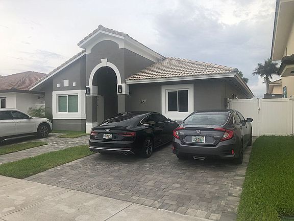 3rd image of 8758 NW 141st Ter