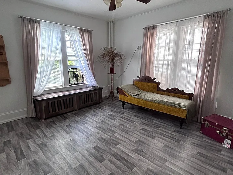 298 Highland Ave — Photo 14