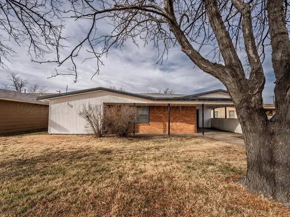 1133 Elmore St, Borger, TX 79007