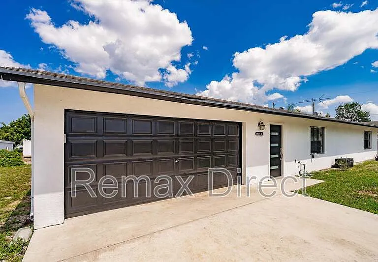 160 Marie Dr — Photo 5