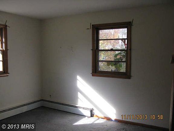 4th image of 8700 Gerst Ave